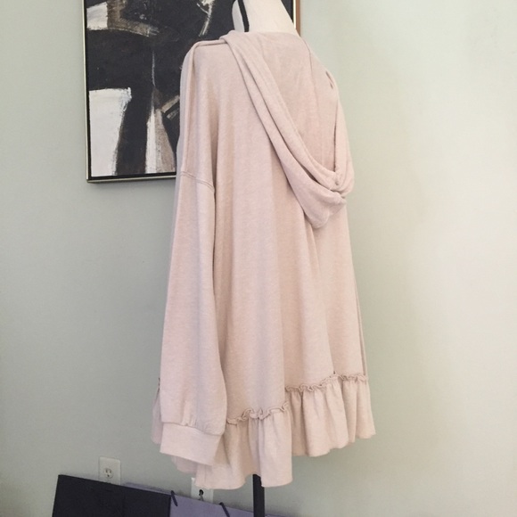 Easel - Cozy Oversized Pink Ruffle Hem Hoodie, size L - Picture 3 of 10